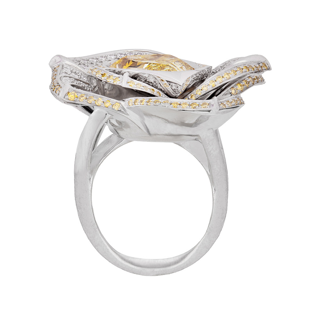 The Farnaz Rose Ring